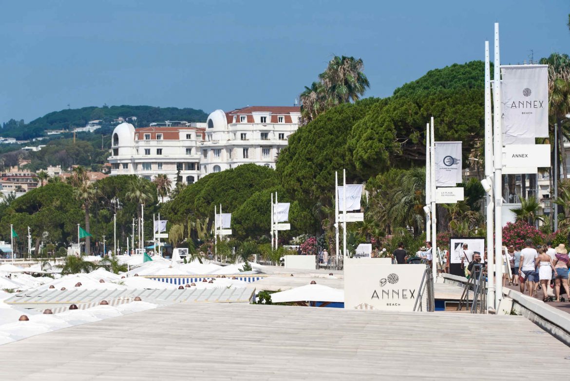 Croisette Cannes, Beleuchtungssystem