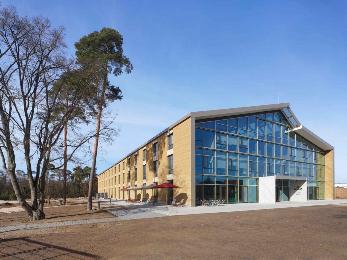 Alnaturo Arbeitswelt, Foto: Roland Halbe