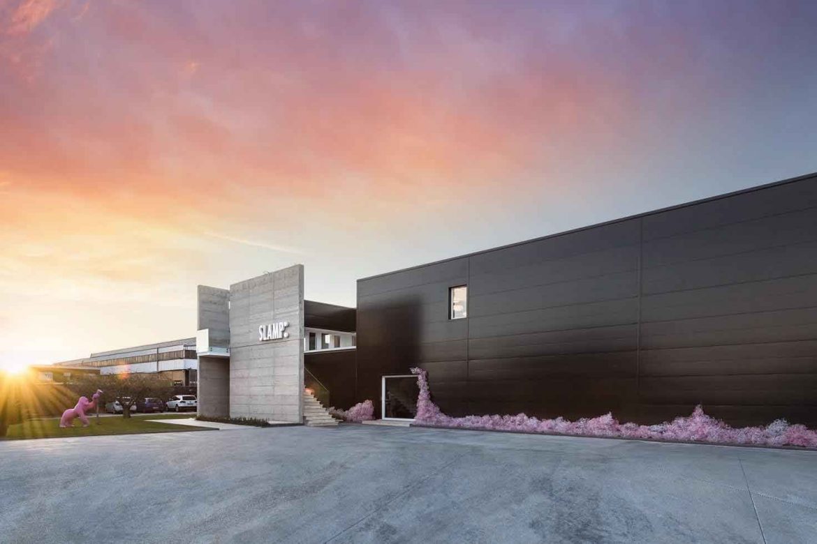 Slamp Light before everything else