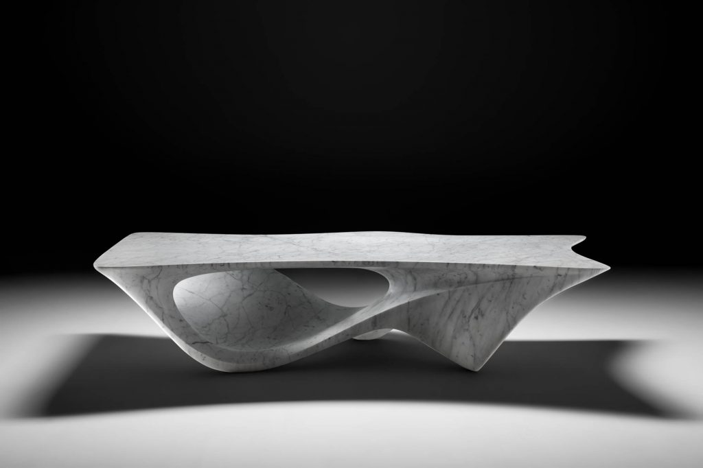 Zaha Hadid Architects dringen mit der Erosion-Kollektion in die Naturgeschichte von Marmor vor. © NEUTRA, Foto: Leo Torri