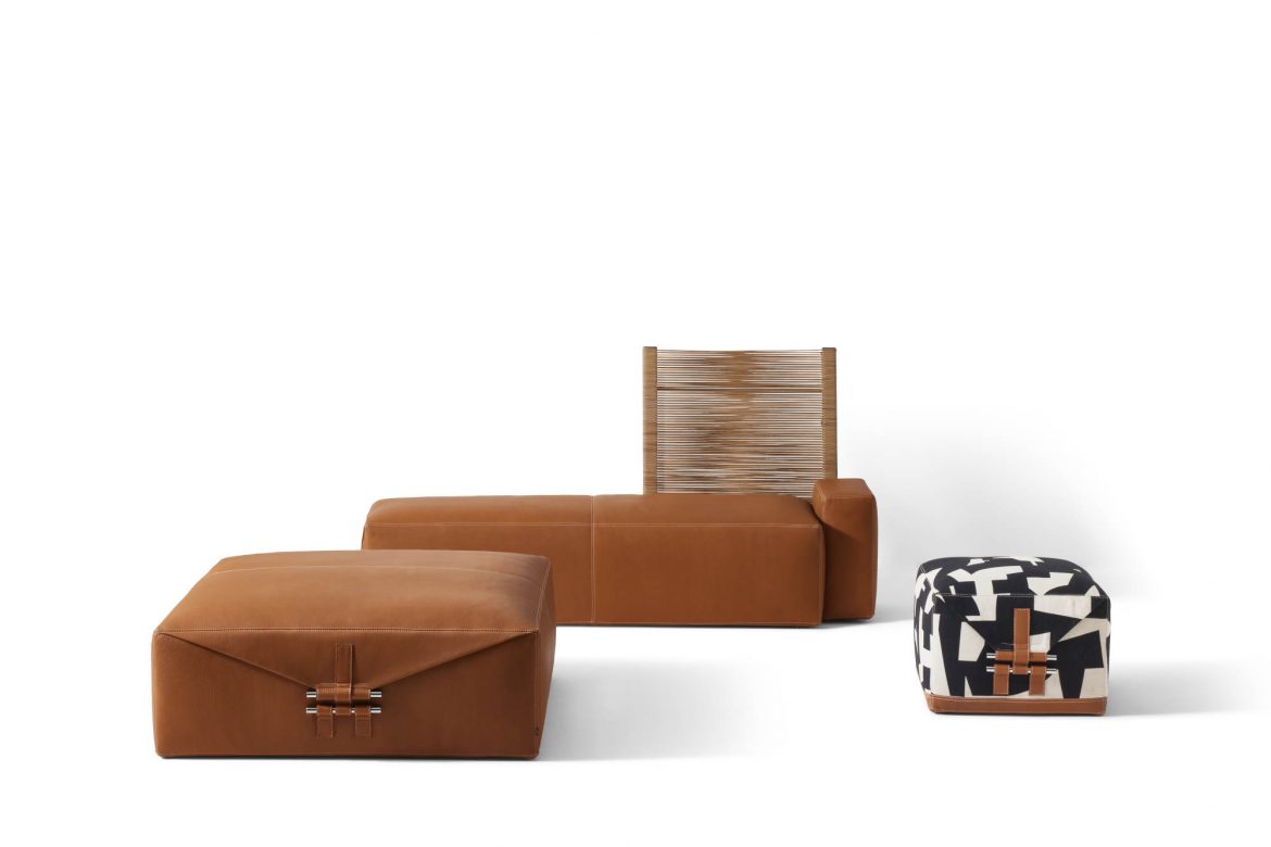 Die Kollektion „Somewhere El-S“ von Philippe Starck ist eine Hommage an die 30-jährige Zusammenarbeit mit Cassina. Sitzmöbel mit Reisegepäckcharakter erinnern an die gemeinsame Reise. © Cassina, Foto: Luca Merli